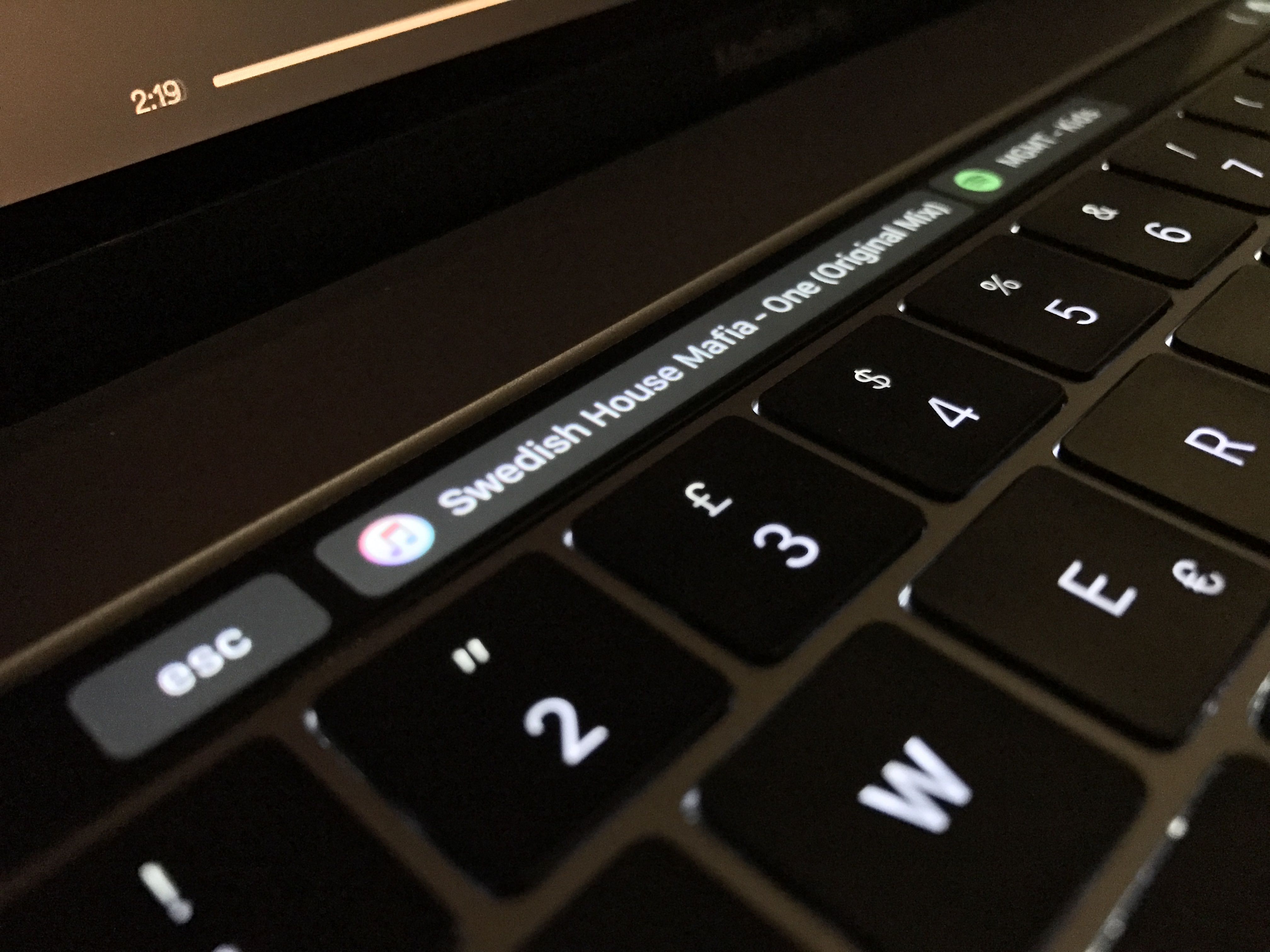 Spotify controls touch bar app for macbook pro